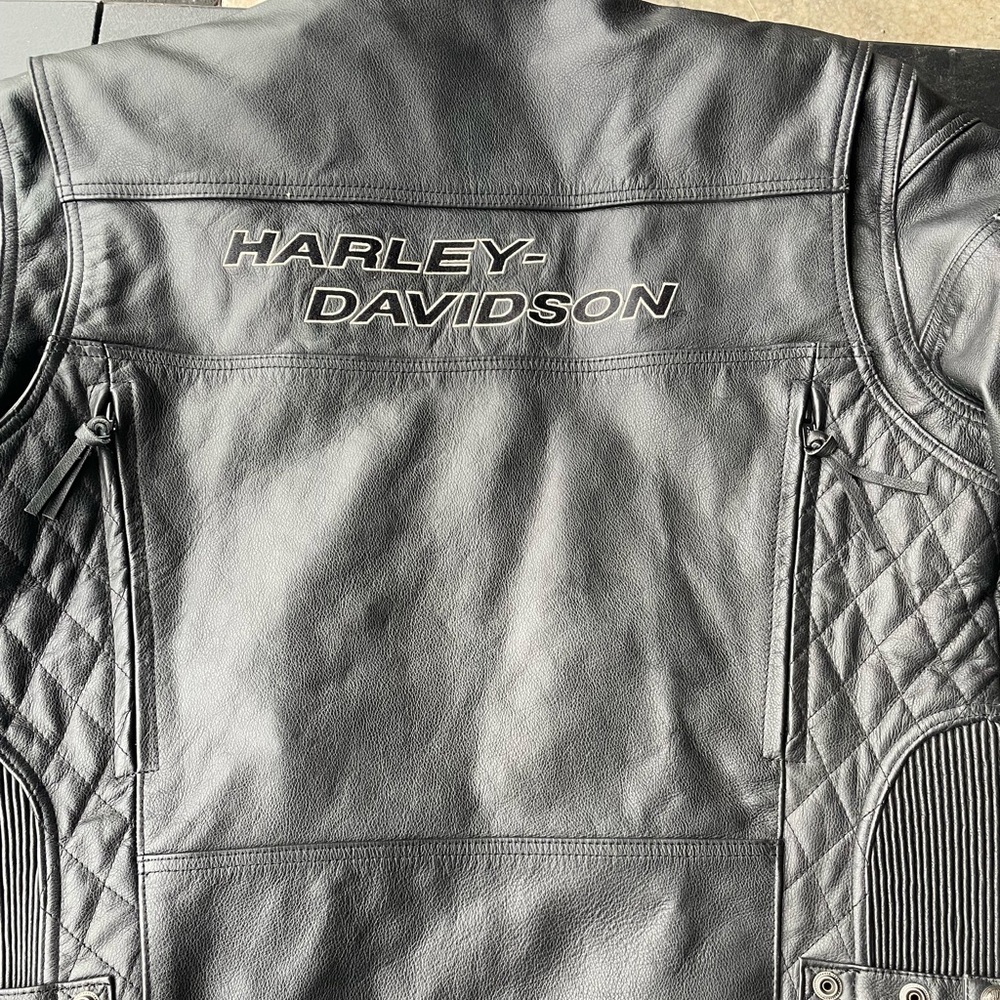Men’s Black Leather Harley Davidson Jacket